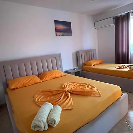 Beachfront House Saliko 4* Ksamil