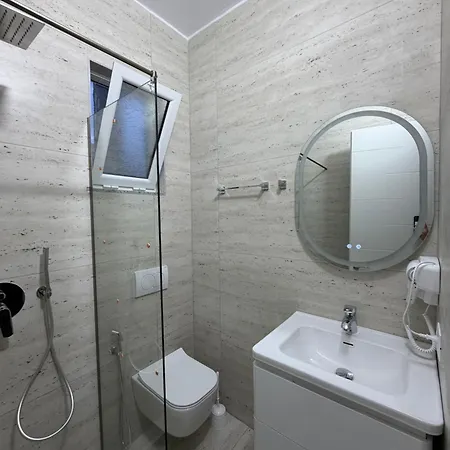 Pensionat Beachfront House Saliko Ksamil