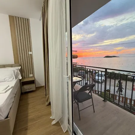 Beachfront House Saliko Pensionat