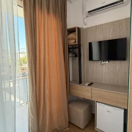 Pensionat Beachfront House Saliko
