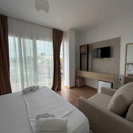 Beachfront House Saliko Ksamil