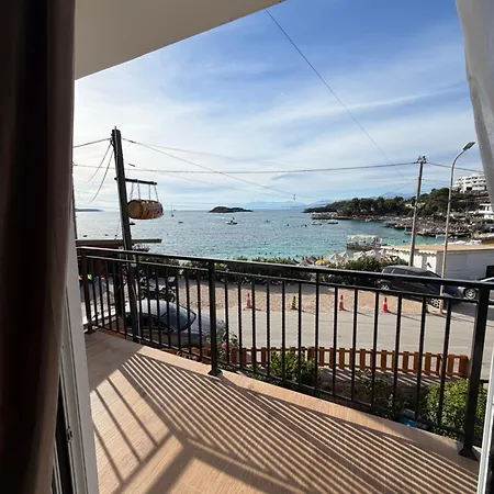 Beachfront House Saliko Guest house