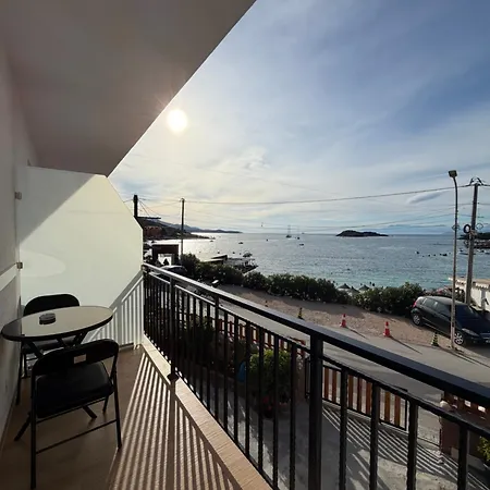 Maison d'hôtes Beachfront House Saliko Ksamil