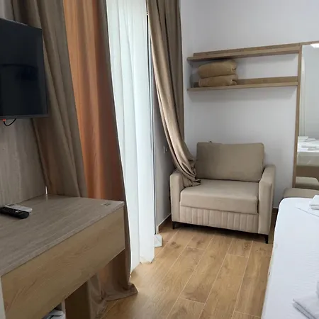 Beachfront House Saliko 3* Ksamil