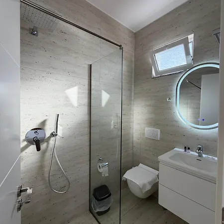 Beachfront House Saliko