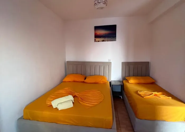 Private House * 卡萨米尔