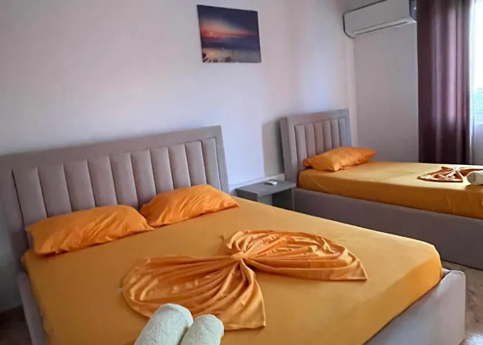 Private House * 卡萨米尔